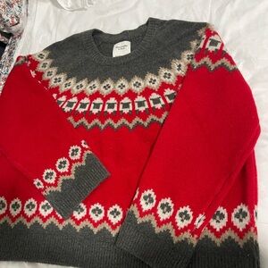 Abercrombie & Fitch Red and Gray Crewneck Sweater